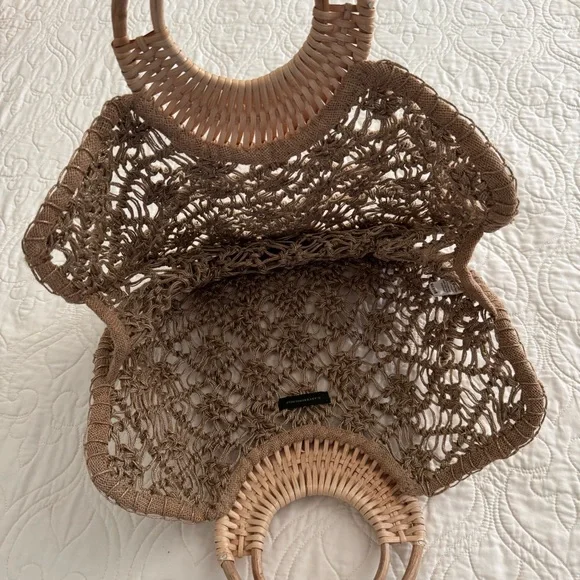 NWOT Anthropologie macrame boho tote - Picture 5 of 7